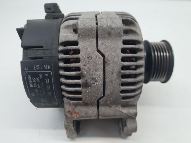 bontott VW GOLF IV Generátor