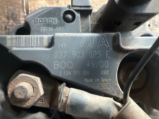 bontott VW GOLF IV Generátor