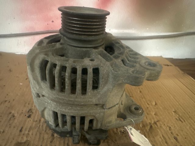 bontott VW GOLF IV Generátor