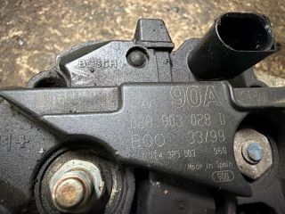 bontott VW GOLF IV Generátor