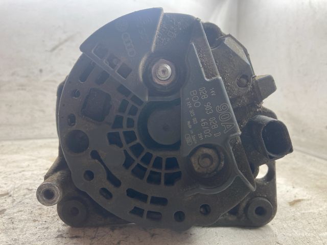 bontott VW GOLF IV Generátor