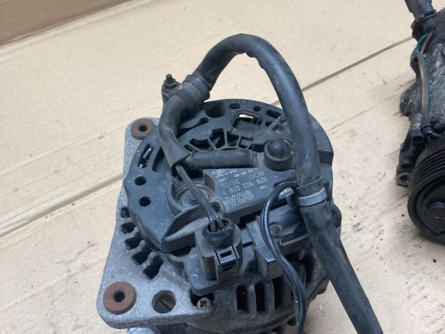 bontott VW GOLF IV Generátor