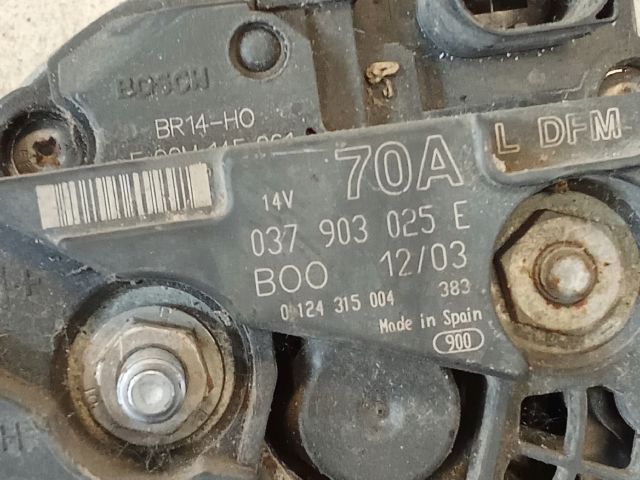 bontott VW GOLF IV Generátor