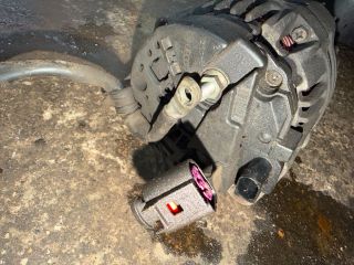 bontott VW GOLF IV Generátor