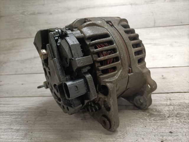 bontott VW GOLF IV Generátor
