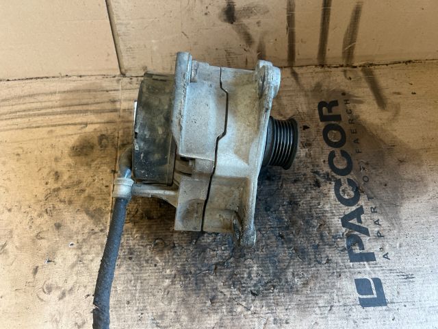 bontott VW GOLF IV Generátor