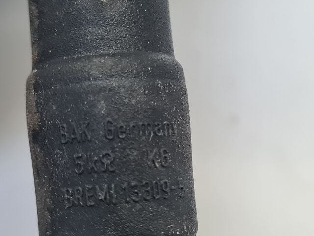 bontott VW GOLF IV Gyújtáselosztó és Gyertya Kábel