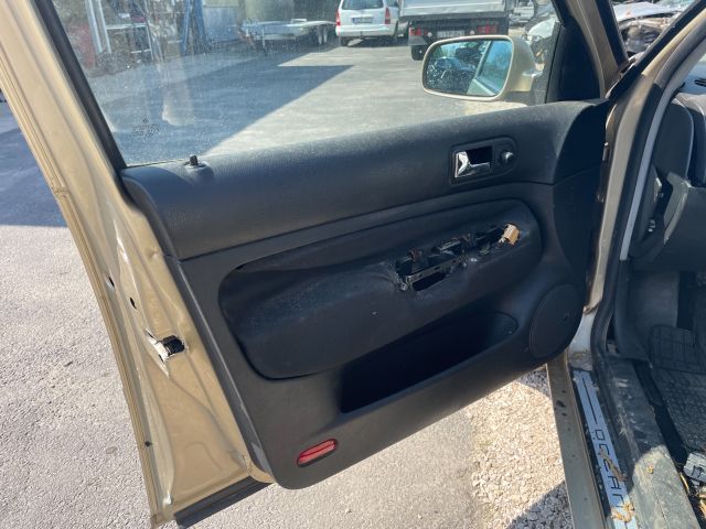 bontott VW GOLF IV Gyújtáskapcsoló Házzal