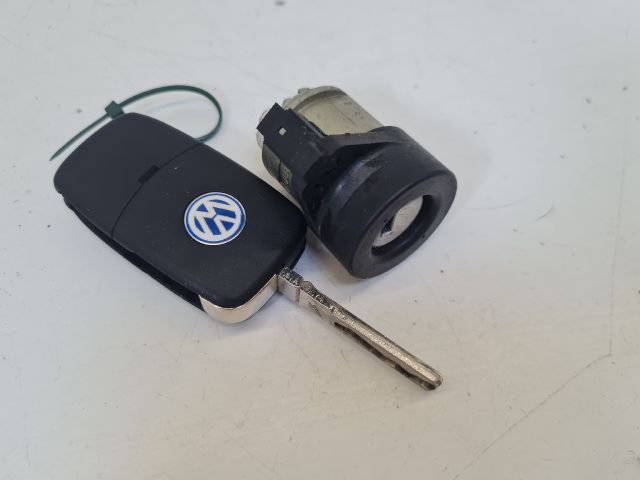 bontott VW GOLF IV Gyújtáskapcsoló Házzal