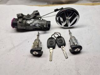 bontott VW GOLF IV Gyújtáskapcsoló Házzal