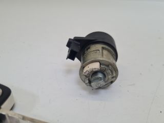 bontott VW GOLF IV Gyújtáskapcsoló Házzal