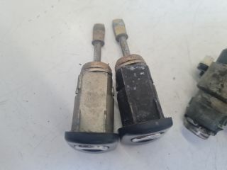 bontott VW GOLF IV Gyújtáskapcsoló Házzal