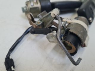 bontott VW GOLF IV Gyújtáskapcsoló Házzal