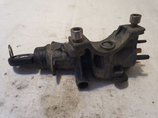 bontott VW GOLF IV Gyújtáskapcsoló Házzal