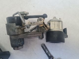 bontott VW GOLF IV Gyújtáskapcsoló Házzal