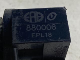 bontott VW GOLF IV Gyújtótrafó