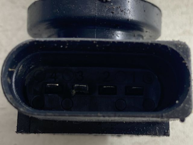 bontott VW GOLF IV Gyújtótrafó