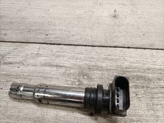 bontott VW GOLF IV Gyújtótrafó