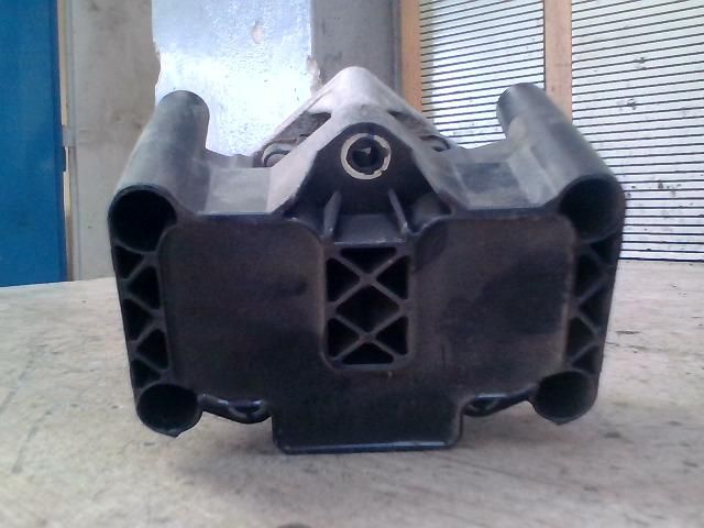 bontott VW GOLF IV Gyújtótrafó