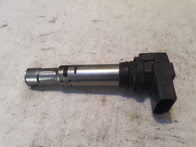 bontott VW GOLF IV Gyújtótrafó