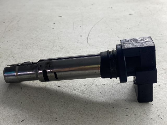 bontott VW GOLF IV Gyújtótrafó