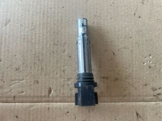 bontott VW GOLF IV Gyújtótrafó