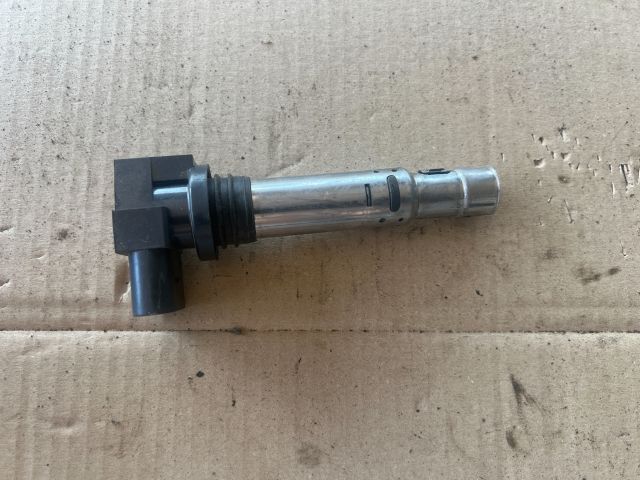 bontott VW GOLF IV Gyújtótrafó