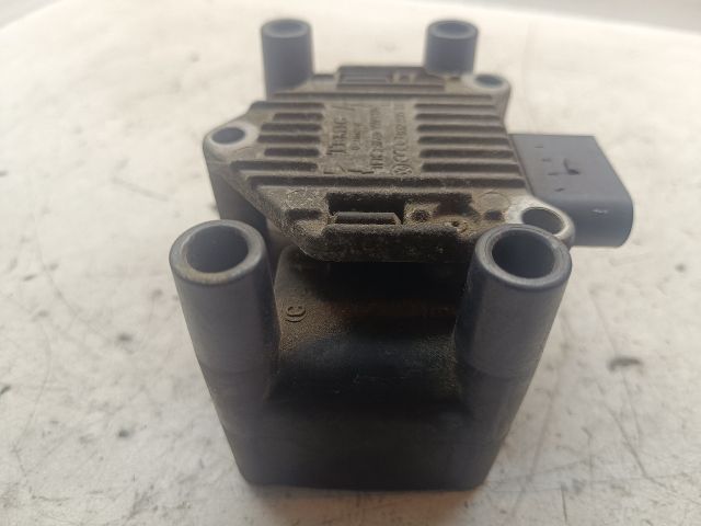 bontott VW GOLF IV Gyújtótrafó