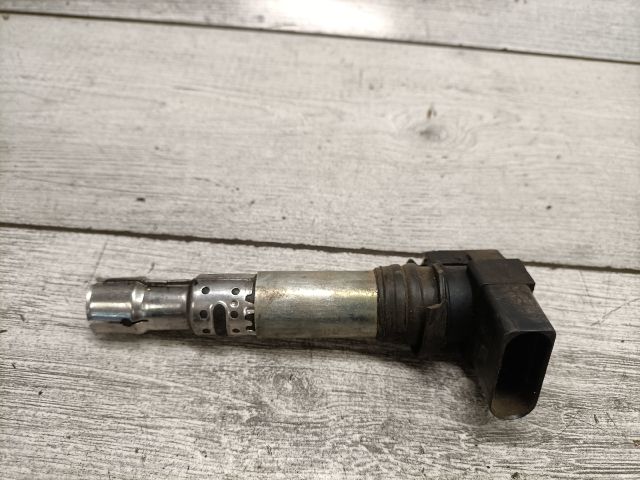 bontott VW GOLF IV Gyújtótrafó