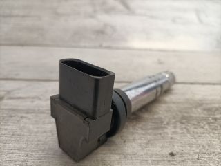 bontott VW GOLF IV Gyújtótrafó