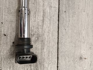 bontott VW GOLF IV Gyújtótrafó