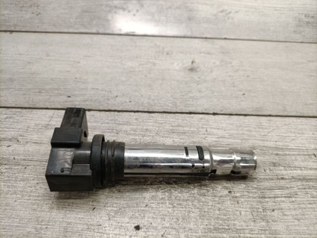 bontott VW GOLF IV Gyújtótrafó