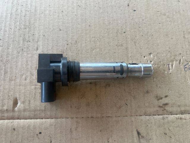 bontott VW GOLF IV Gyújtótrafó