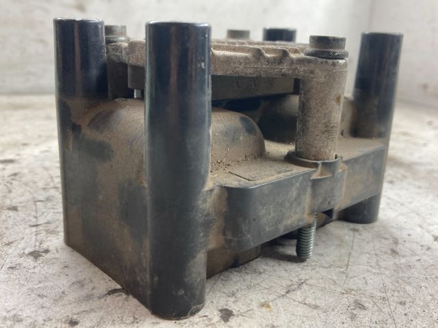 bontott VW GOLF IV Gyújtótrafó