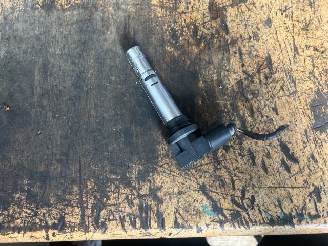 bontott VW GOLF IV Gyújtótrafó