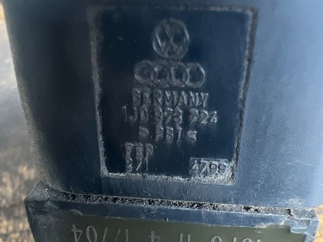 bontott VW GOLF IV Gyújtótrafó