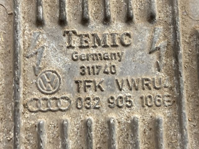 bontott VW GOLF IV Gyújtótrafó