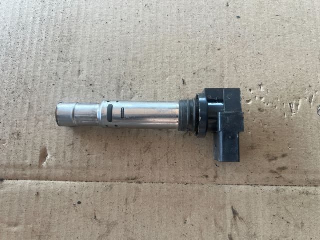 bontott VW GOLF IV Gyújtótrafó