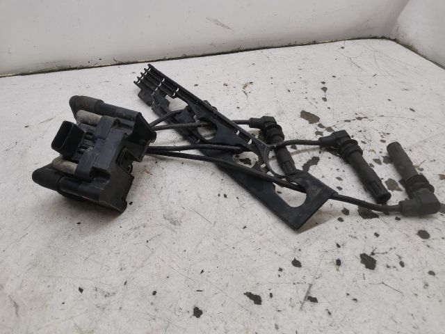 bontott VW GOLF IV Gyújtótrafó