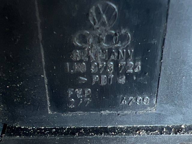 bontott VW GOLF IV Gyújtótrafó