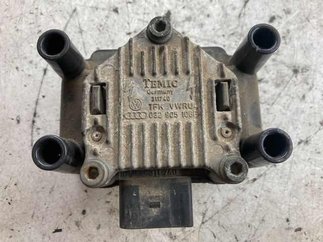 bontott VW GOLF IV Gyújtótrafó