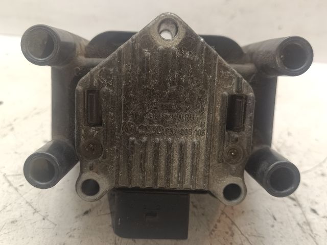 bontott VW GOLF IV Gyújtótrafó