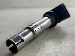 bontott VW GOLF IV Gyújtótrafó