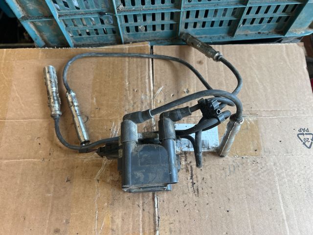 bontott VW GOLF IV Gyújtótrafó