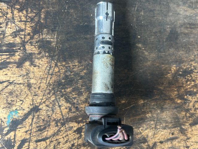 bontott VW GOLF IV Gyújtótrafó