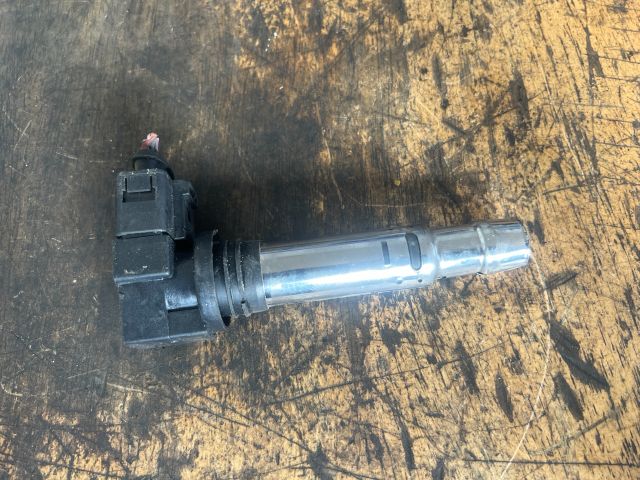 bontott VW GOLF IV Gyújtótrafó