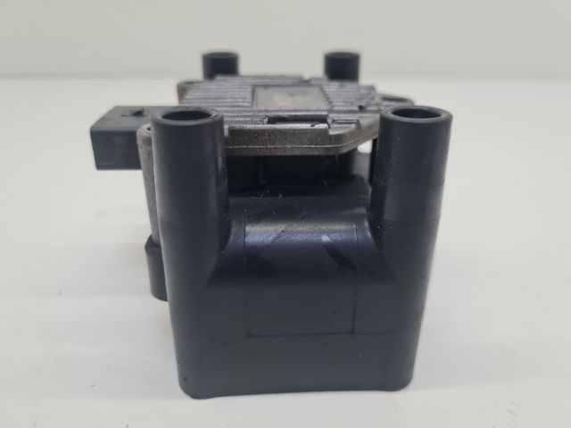 bontott VW GOLF IV Gyújtótrafó