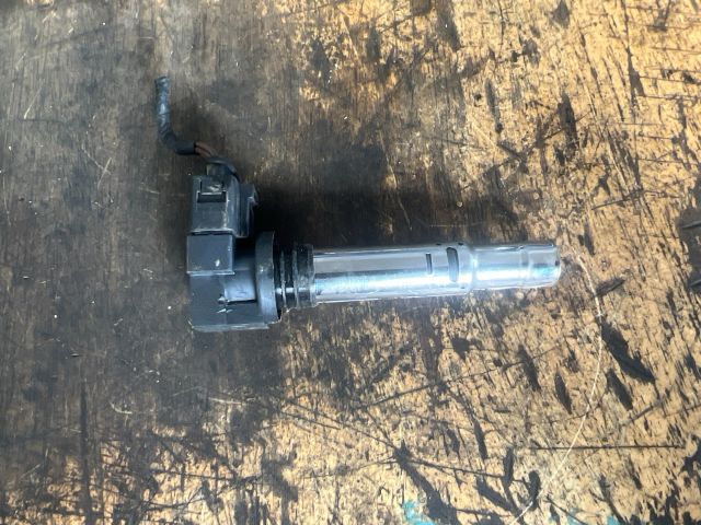 bontott VW GOLF IV Gyújtótrafó