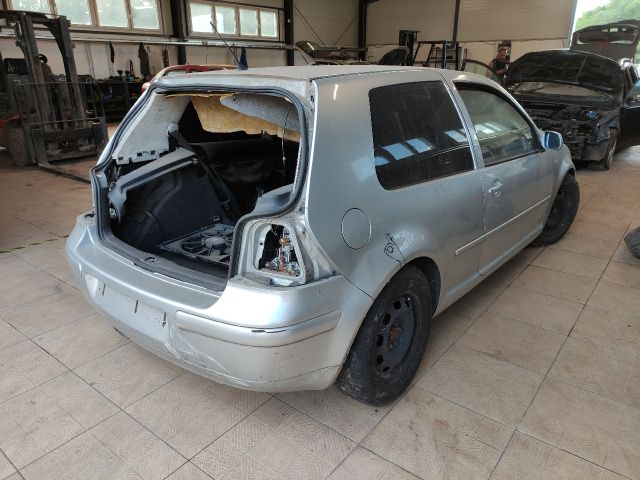 bontott VW GOLF IV Hátsó Híd (Tárcsafékes)