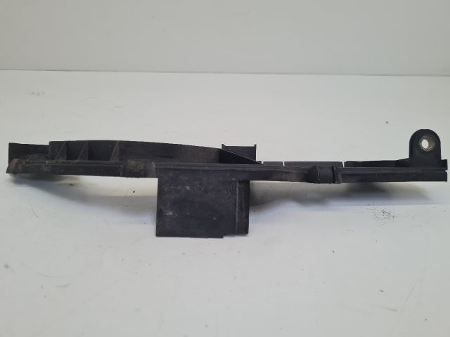 bontott VW GOLF IV Hátsó Vezérlés Burkolat